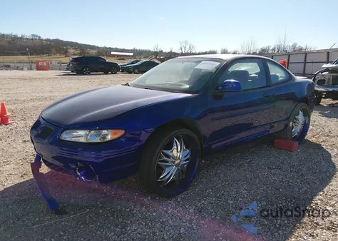 2000 Pontiac Grand Prix Gtp z USA, uszkodzony, nr VIN 1G2WR1218YF323995